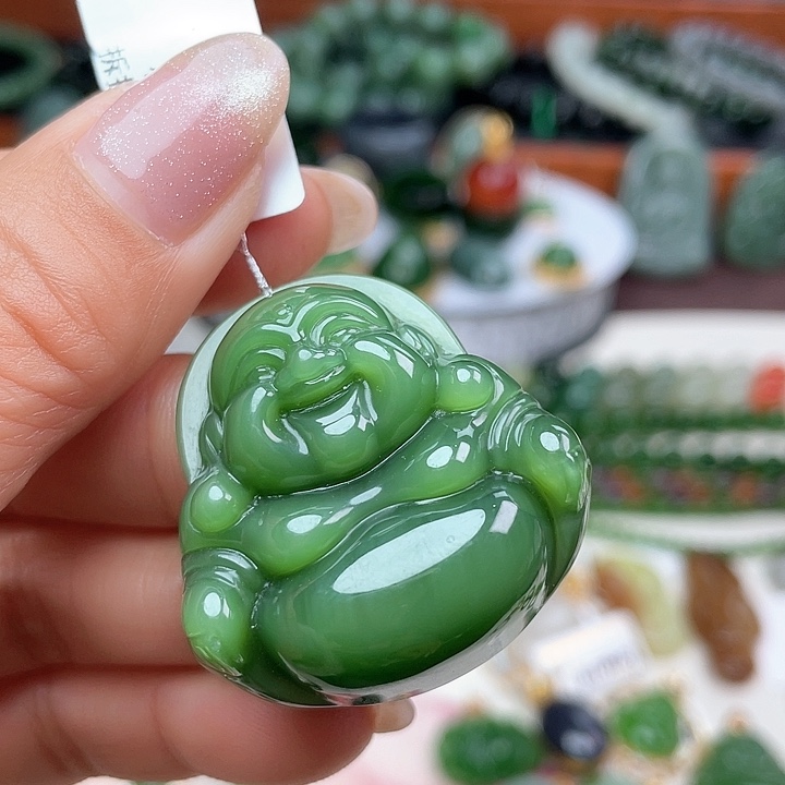 和田玉（碧玉）颈饰未镶嵌