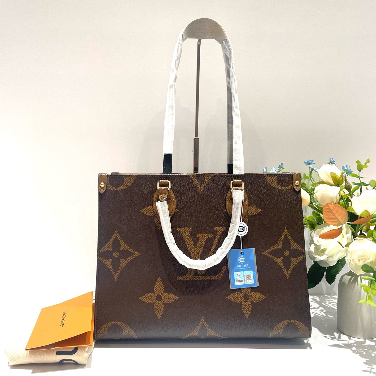 99新 LV onthego/中号托特包/丛林包/ 购物袋手提单肩包 /老花