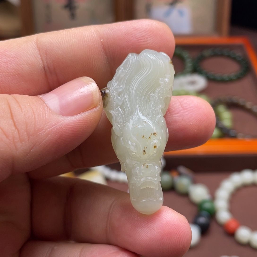 和田玉未镶嵌挂件