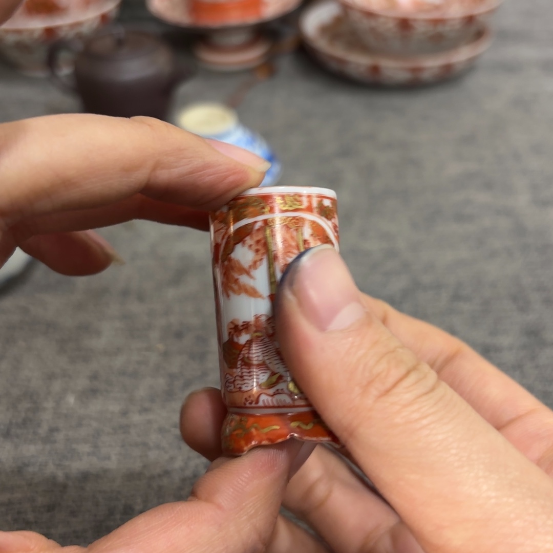 苏***吃非常好看漂亮的物品 