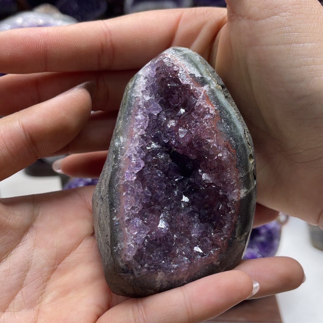 紫晶大型摆件（非配饰）未镶嵌