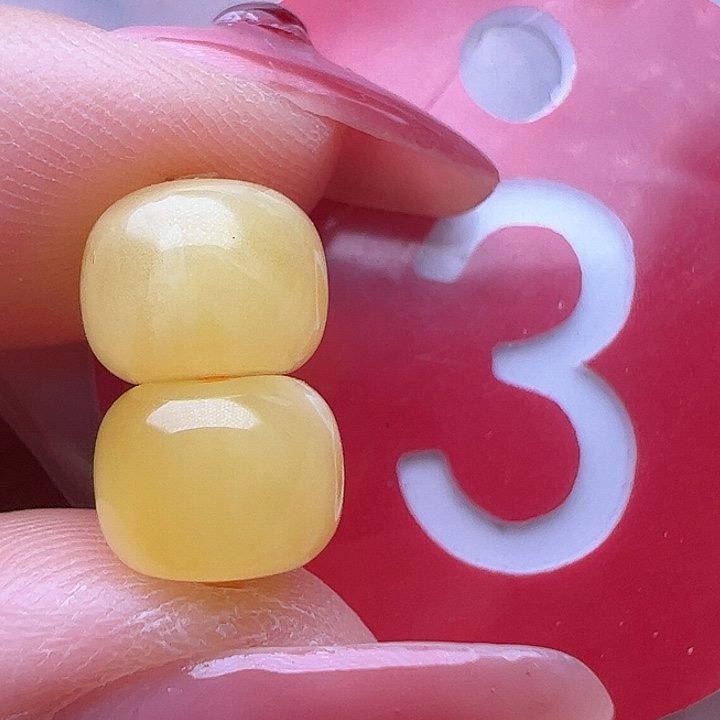 蜜蜡裸石未镶嵌微花粉 8mm 老型