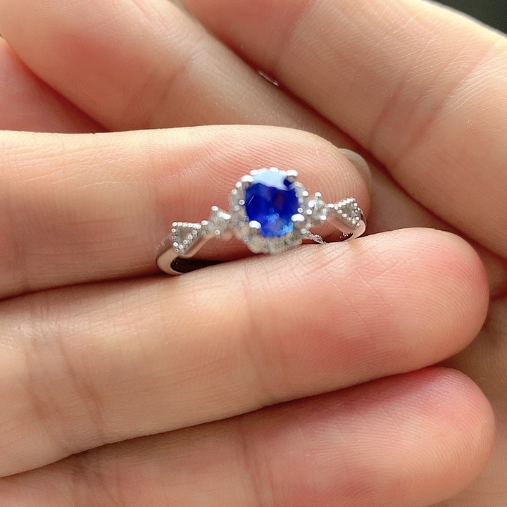 蓝宝石戒指银S925镶嵌