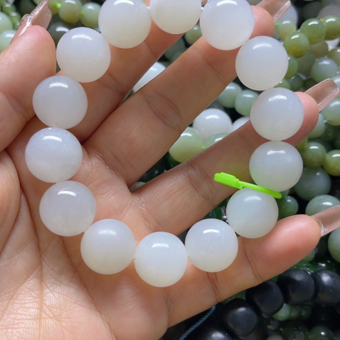 和田玉手链未镶嵌