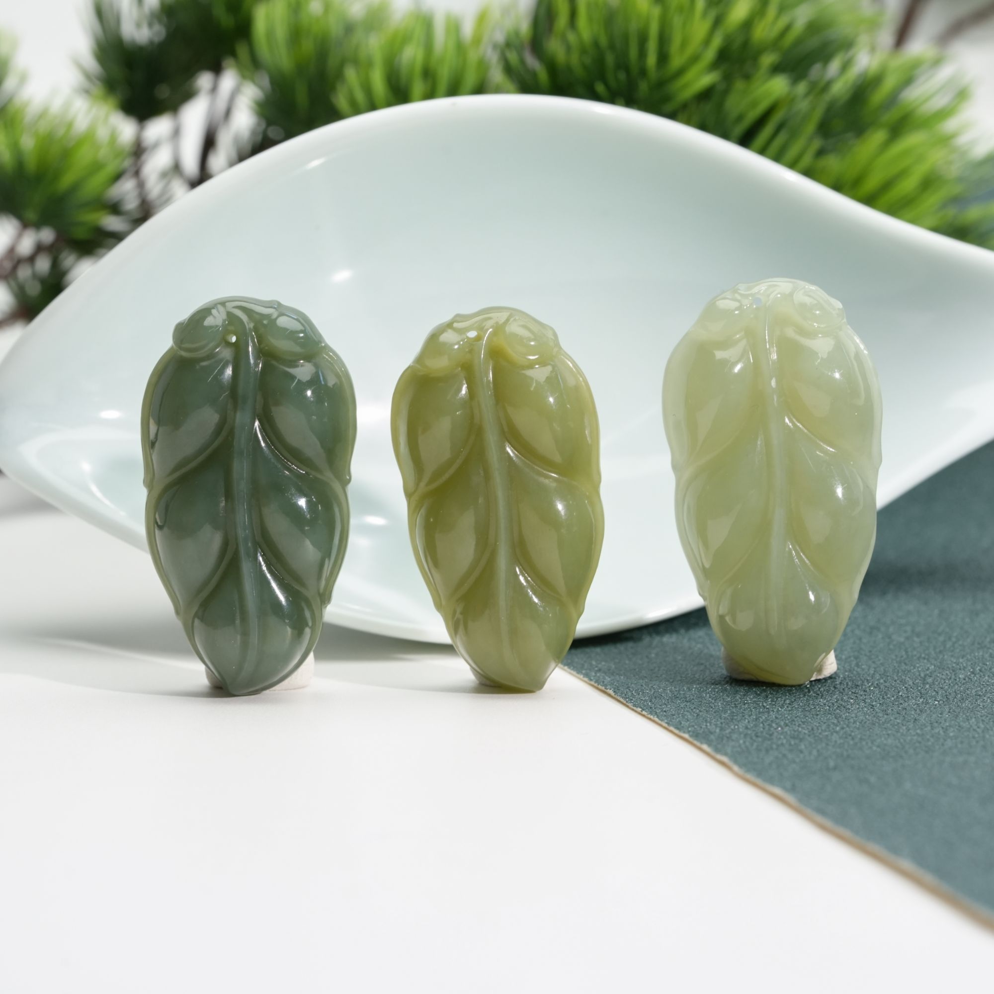 【小北好物】和田玉吊坠约24*45mm带绳【多样性发一件】QH14X420