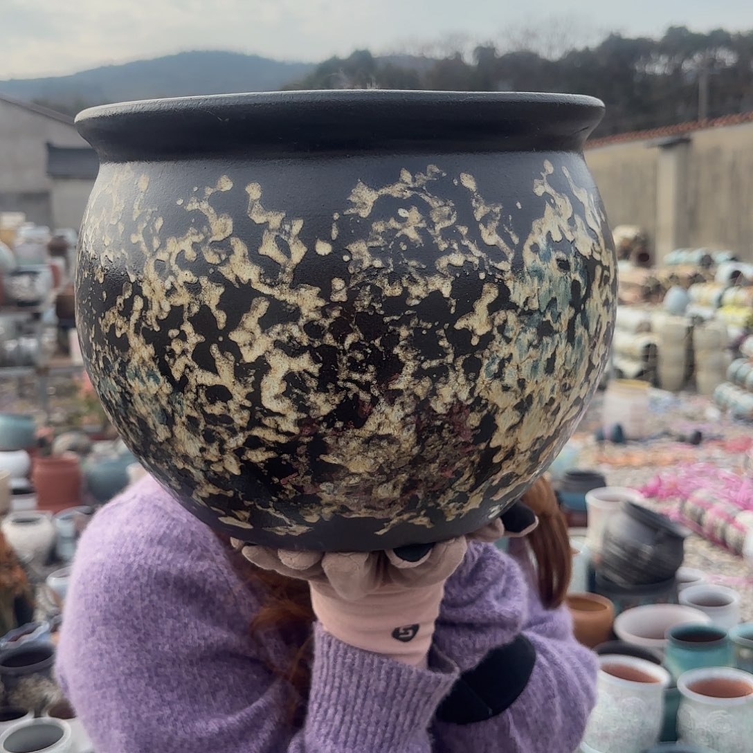 口径25高20一个油画欧