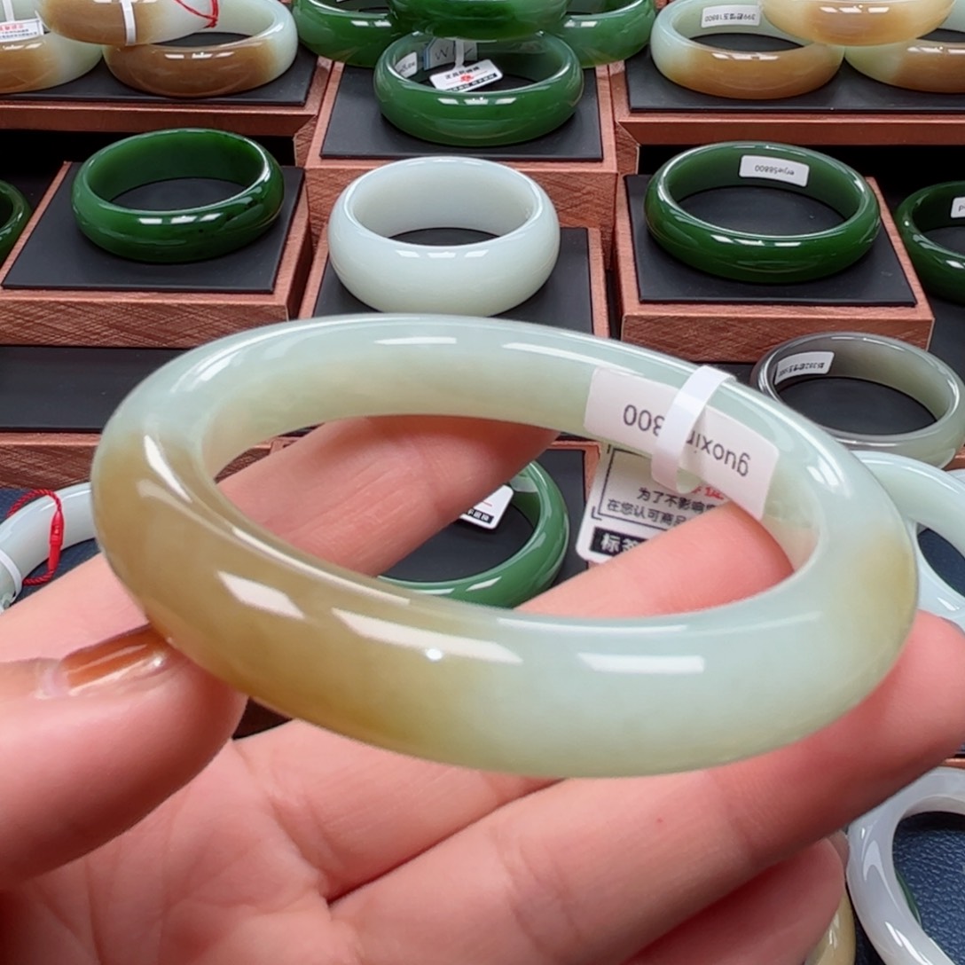 未镶嵌手镯和田玉N*L