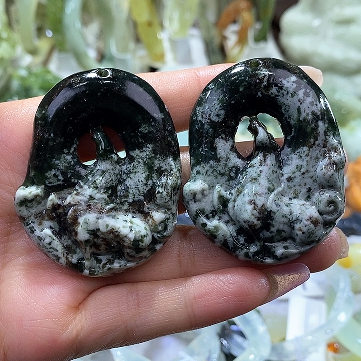 岫玉岫玉吊坠未镶嵌