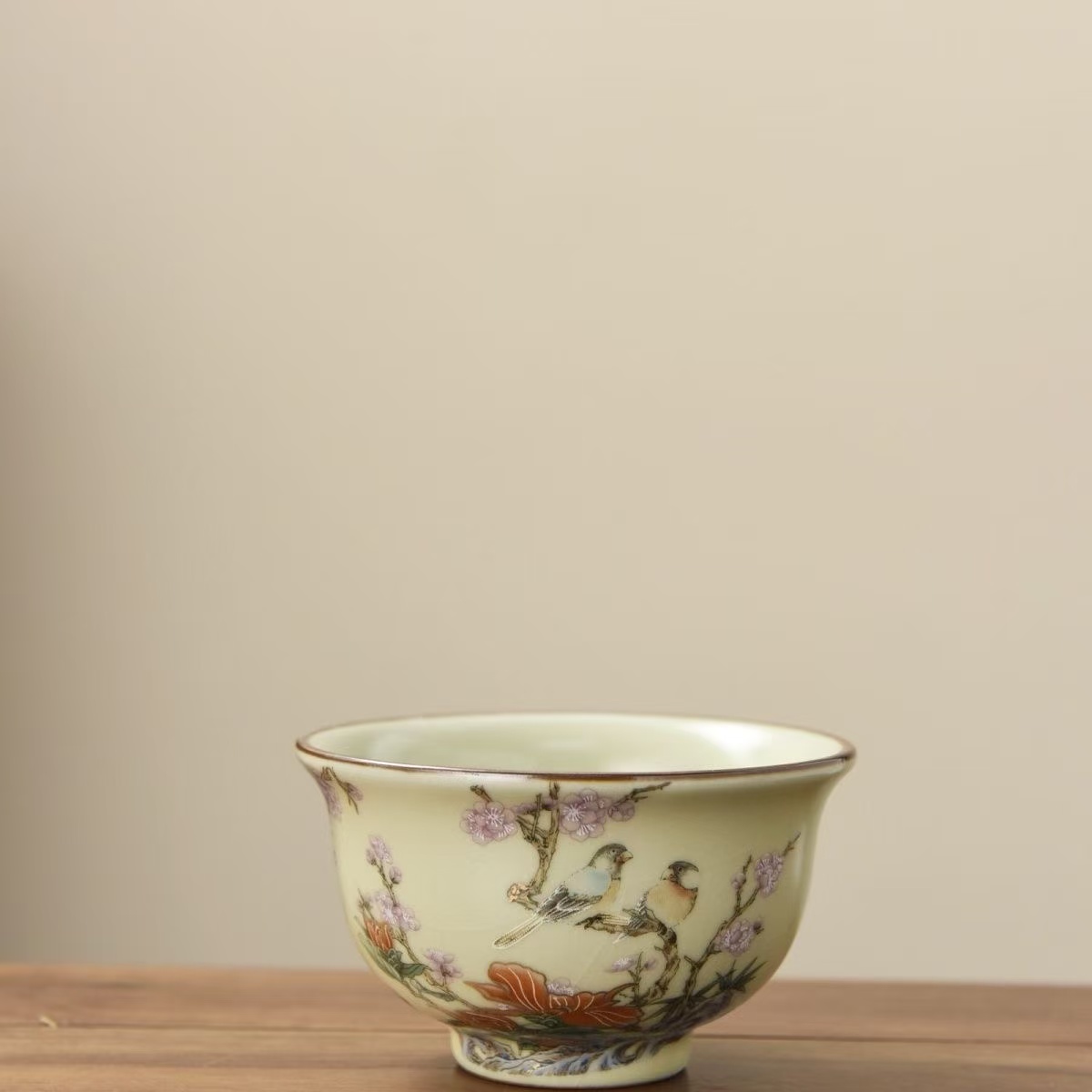 新式新款梅花鸟压手杯陶瓷茶杯