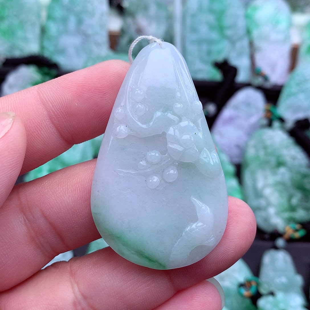 翡翠吊坠(不含链)未镶嵌