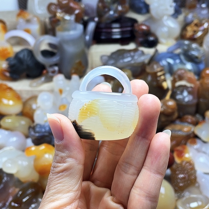 玛瑙/玉髓饰品未镶嵌