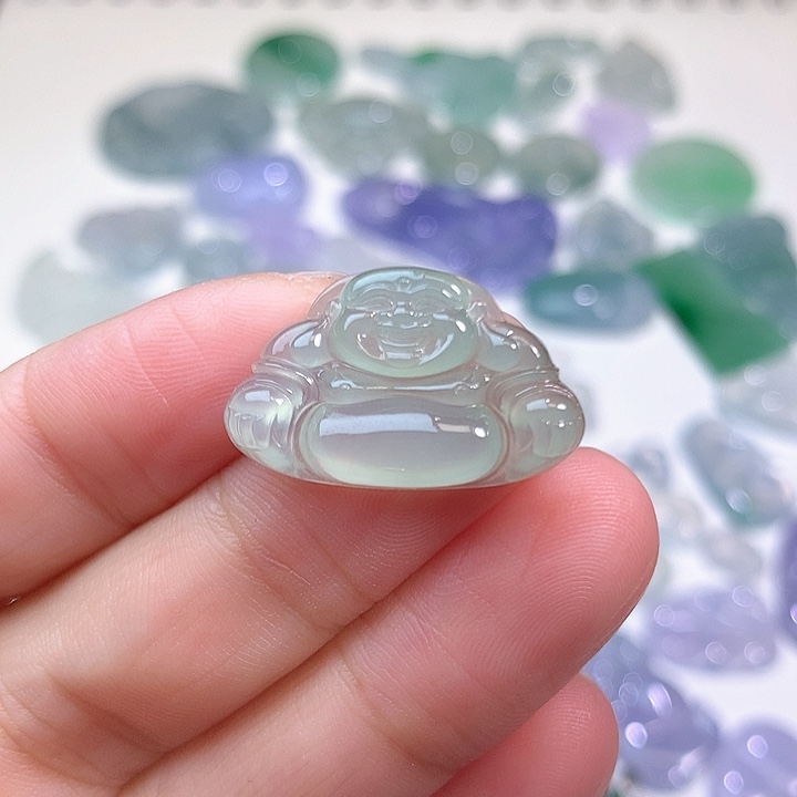 翡翠裸石冰种晴底坐佛