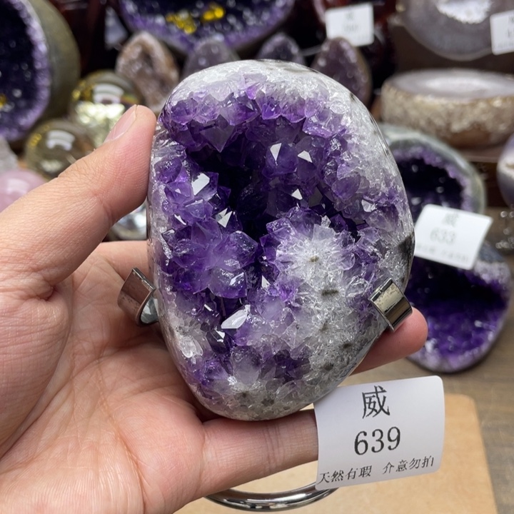 未镶嵌水晶珠宝半成品