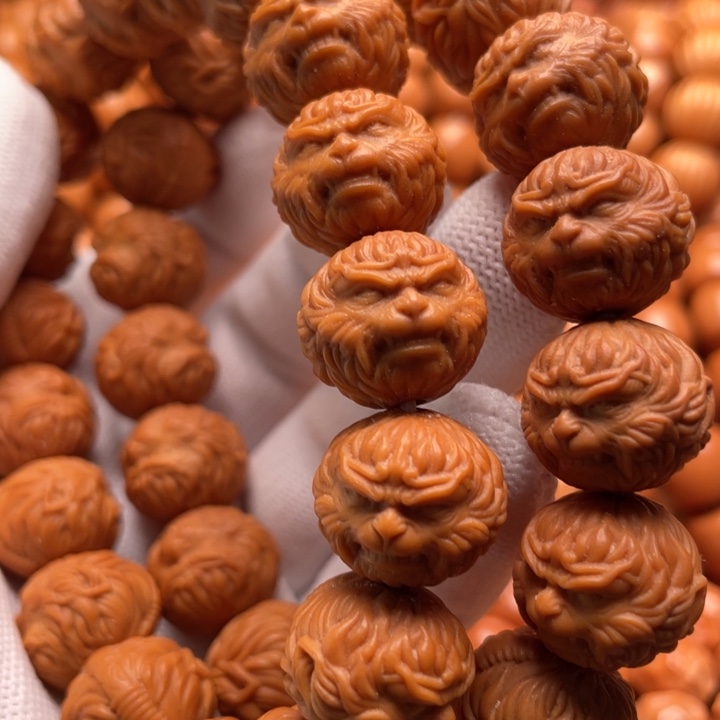 猴头核桃吊坠春*斗战胜佛