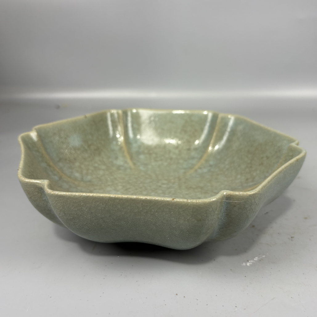 手工制作耀州窑陶瓷摆件绿色青瓷