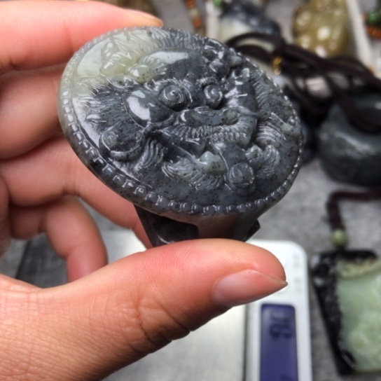 和田玉把件未镶嵌