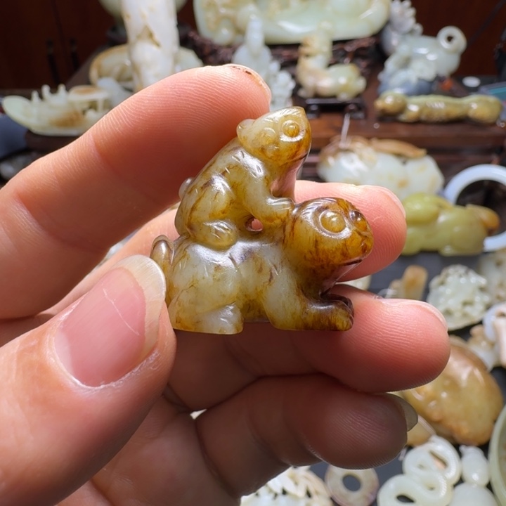 用***1和田玉未镶嵌挂件