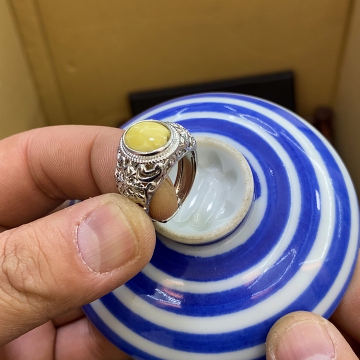 瓷片哦哦哦哦哦哦哦