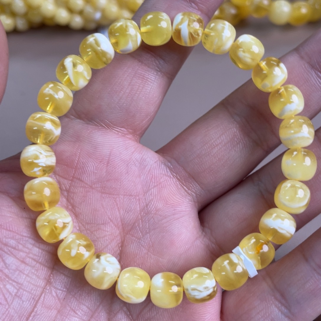 琥珀裸石未镶嵌0270000000