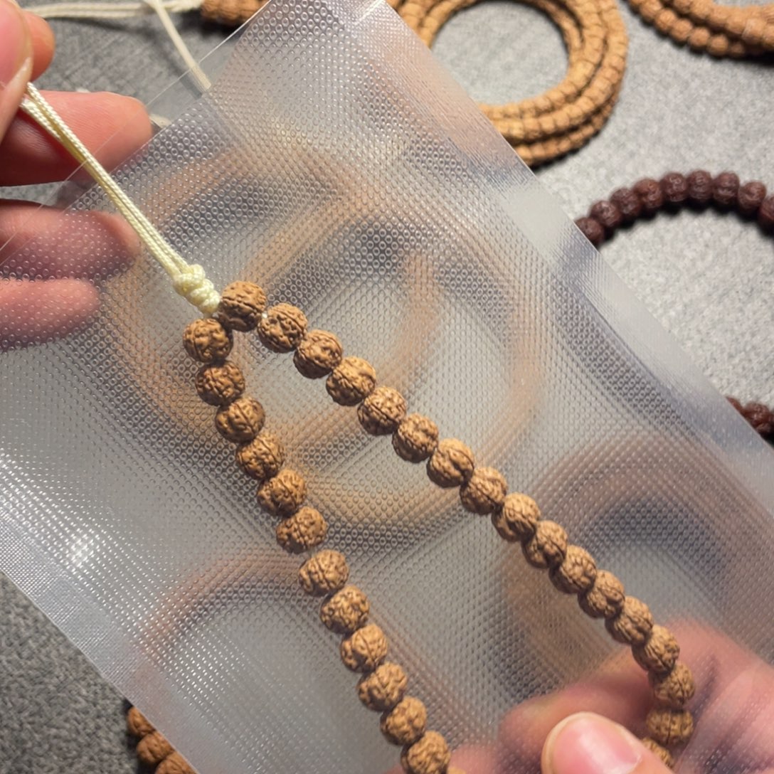 金刚菩提吊坠梅花