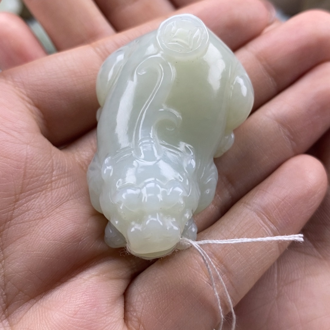 和田玉挂件未镶嵌