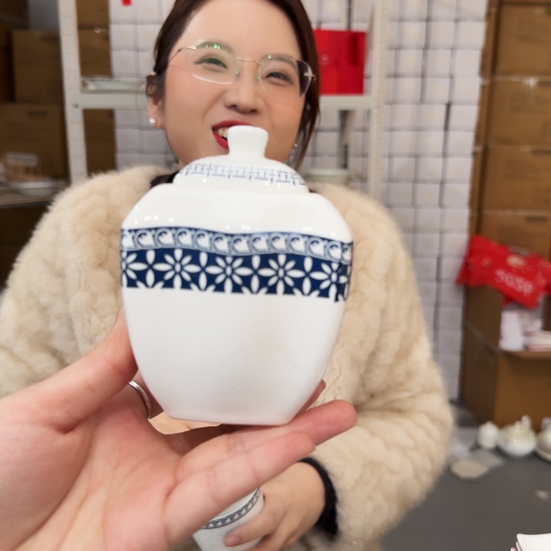 骨瓷糖罐一个外贸骨瓷