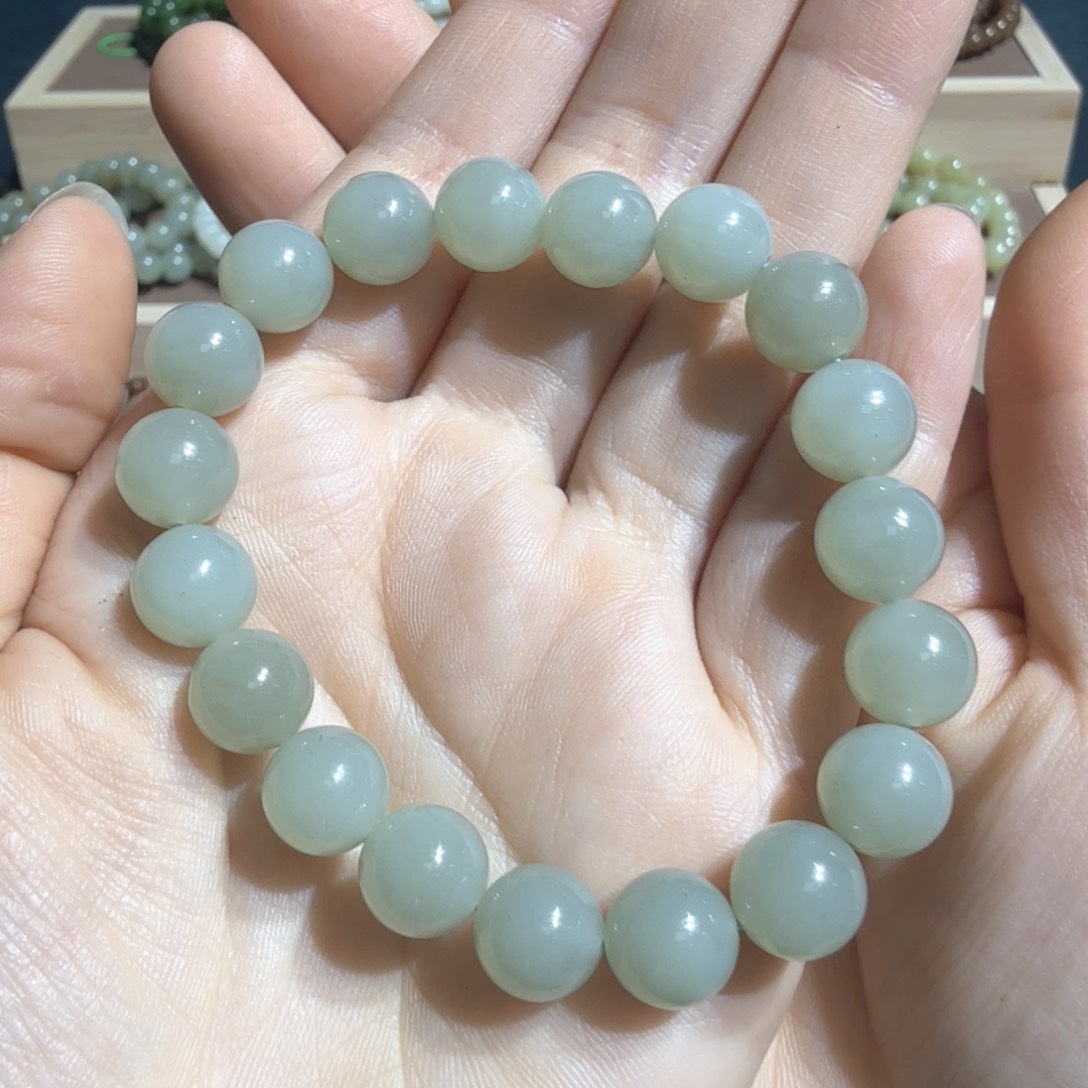 和田玉手串尺寸10mm未镶嵌
