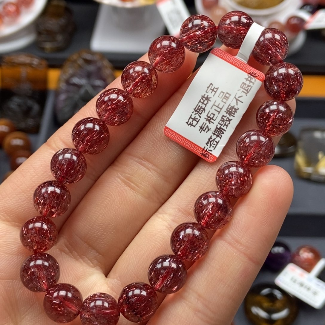 水晶烟花金草莓晶手串未镶嵌9mm