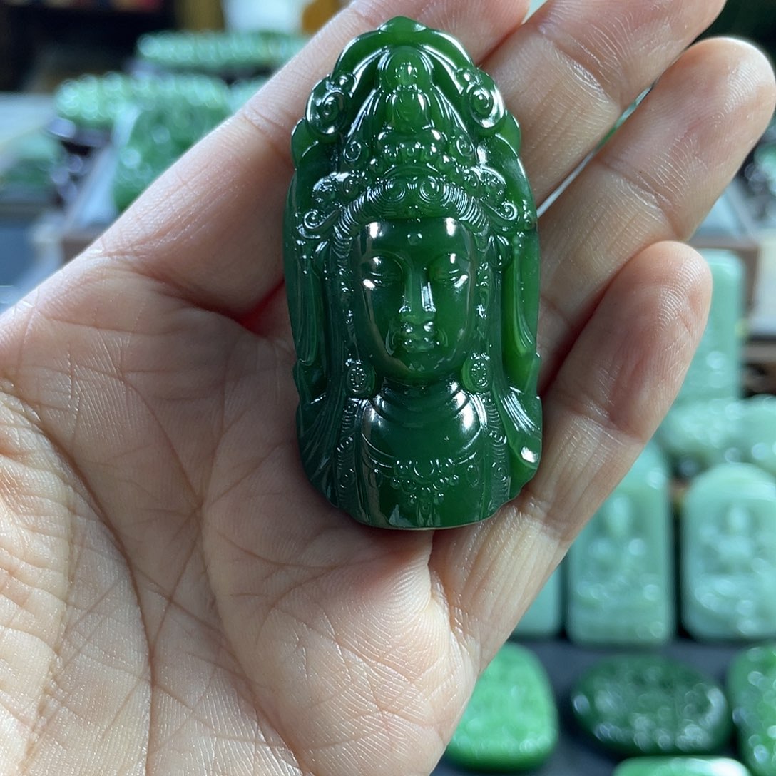 和田玉颈饰未镶嵌℡****?