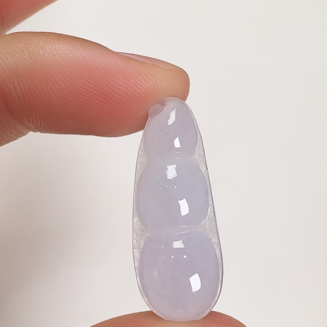 翡翠颈饰未镶嵌福豆