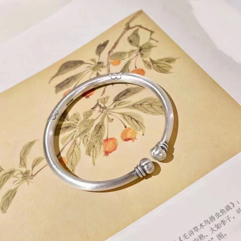 鹿怡 足银手镯 40克999多子多福复古南瓜头梅花银手镯手工传承