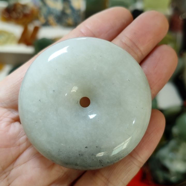 岫玉未镶嵌平安扣