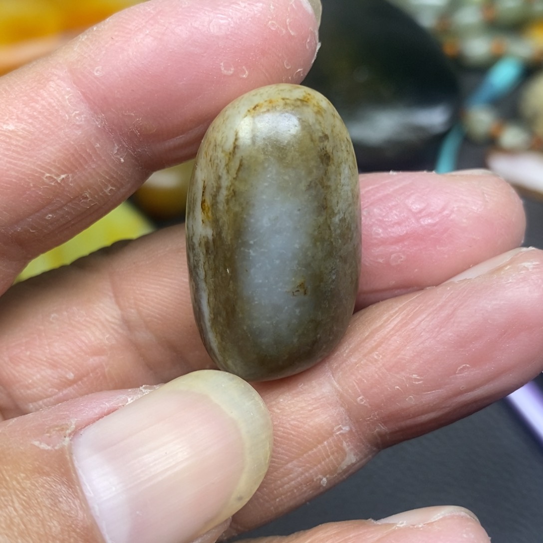 和田玉（糖玉）挂件未镶嵌