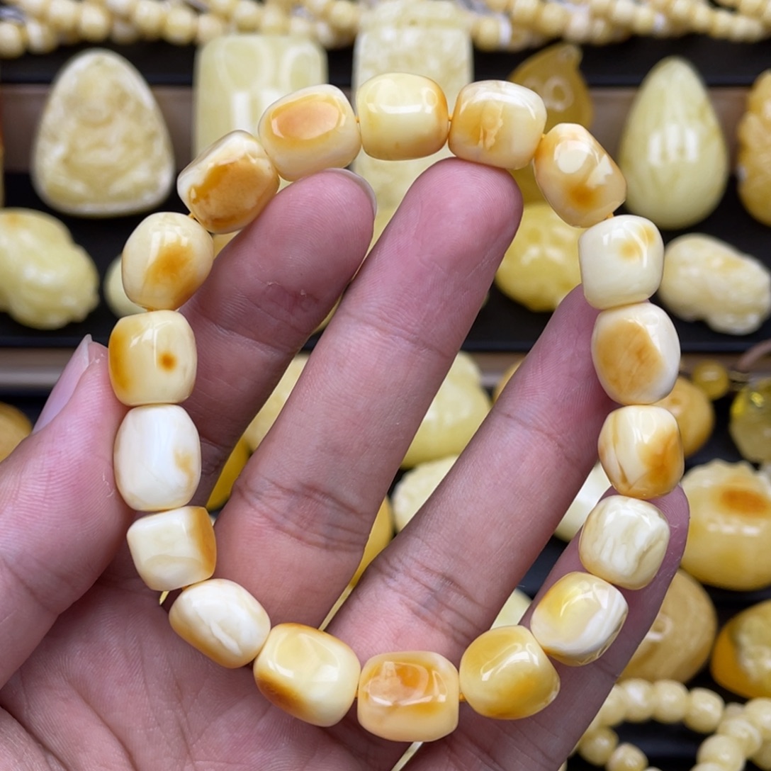 琥珀未镶嵌裸石琥珀蜜蜡