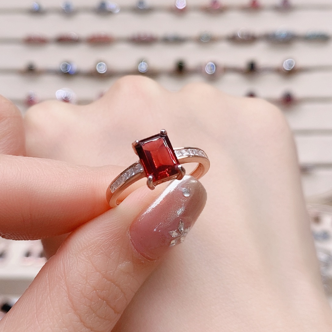 石榴石戒指银S925镶嵌戒指