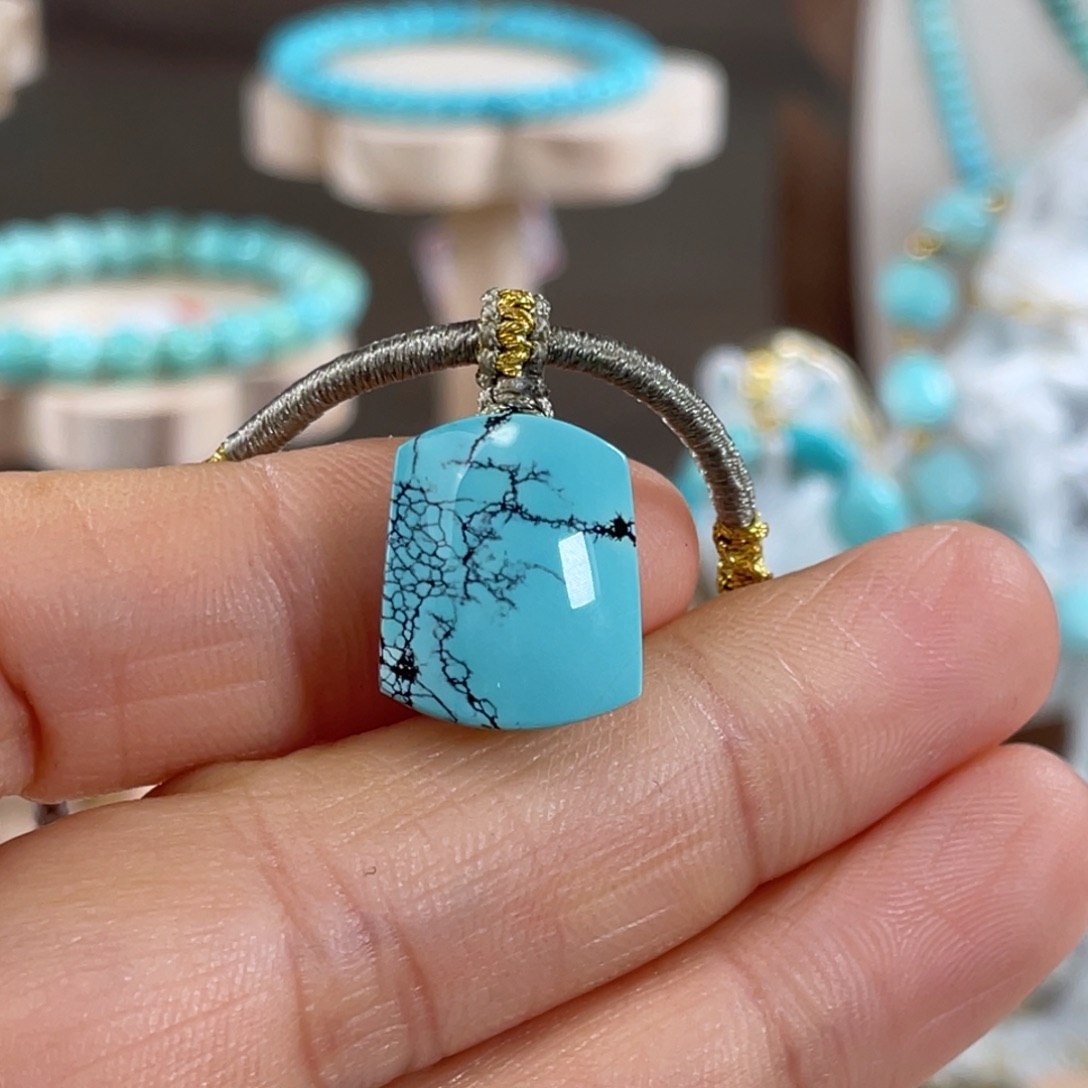 绿松石未镶嵌套链高瓷平安牌