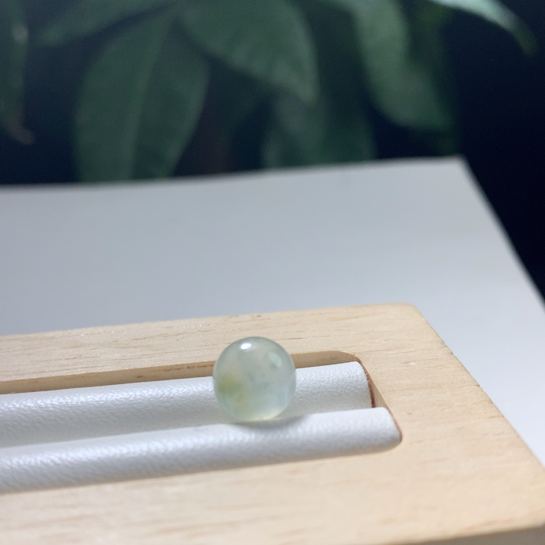 翡翠未镶嵌手链卡7.8