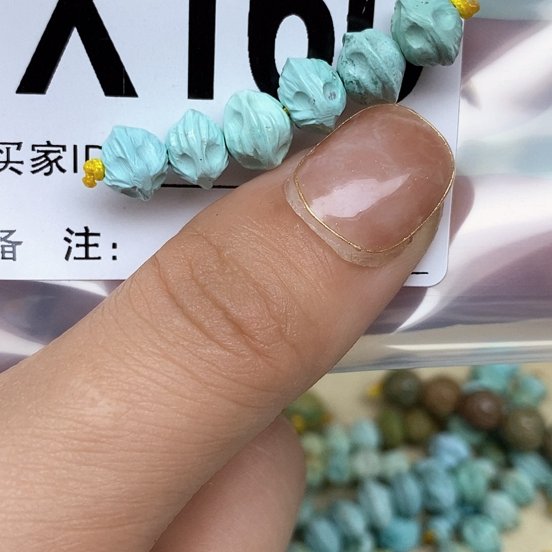 绿松石配饰未镶嵌