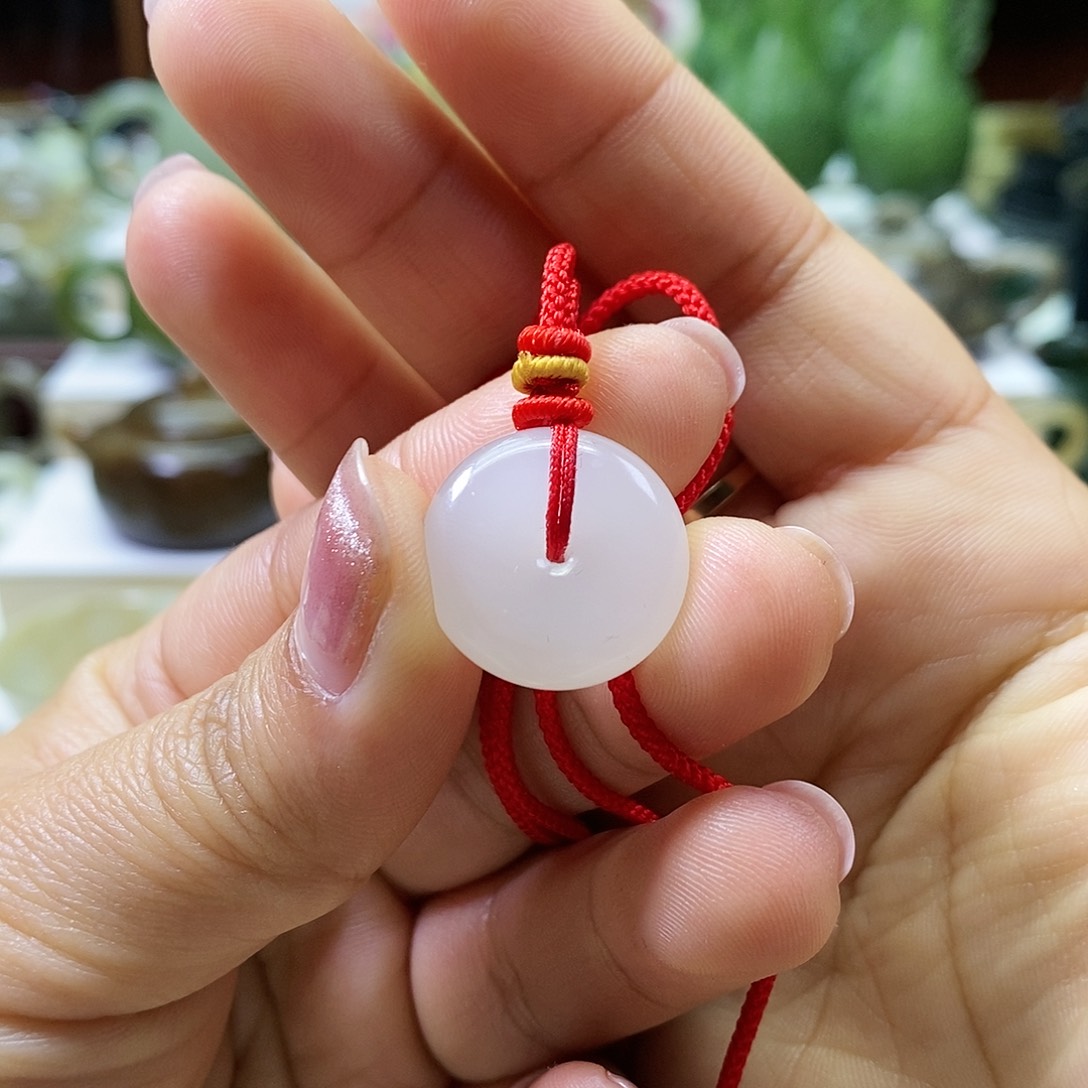 和田玉平安扣未镶嵌