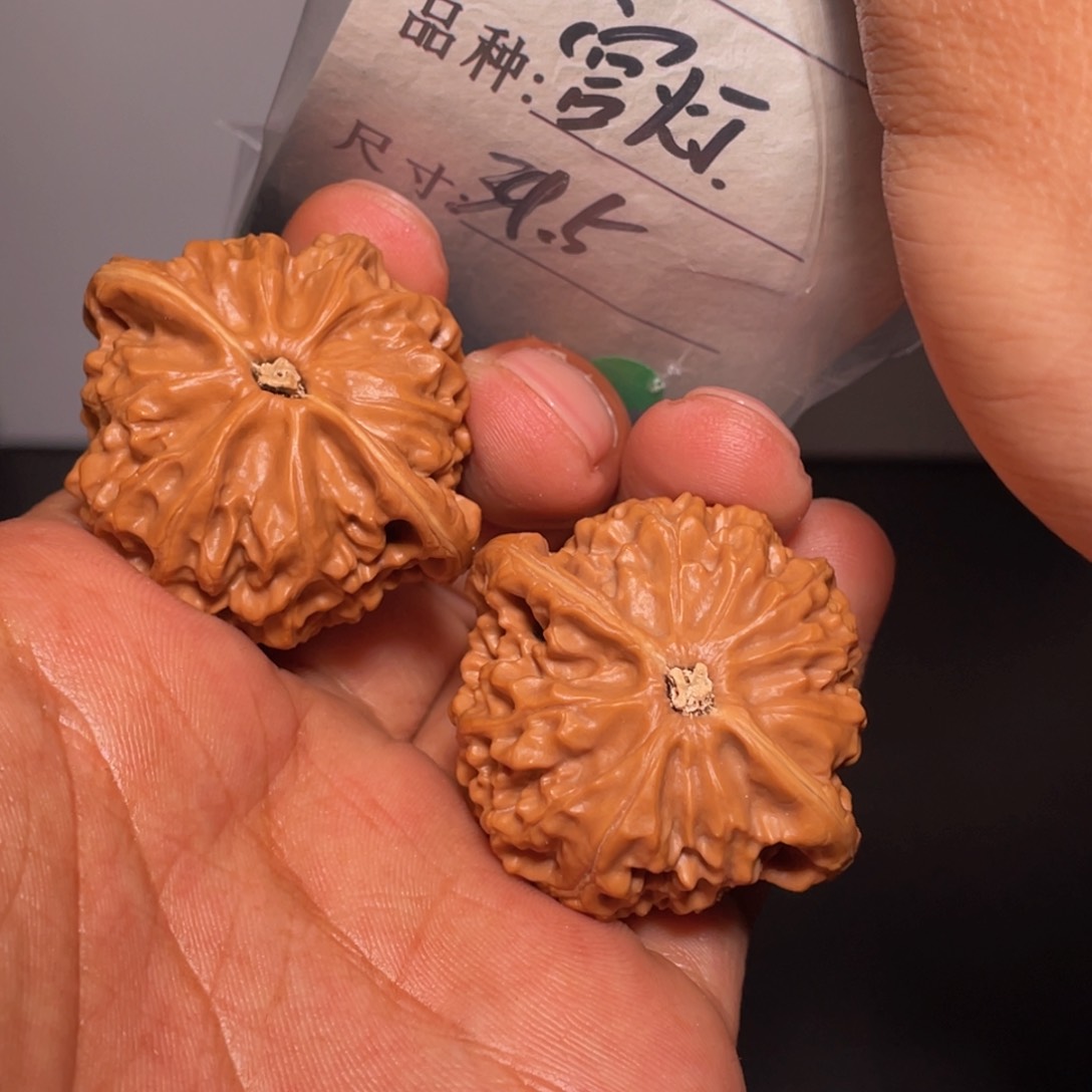 文玩核桃吊坠文玩核桃