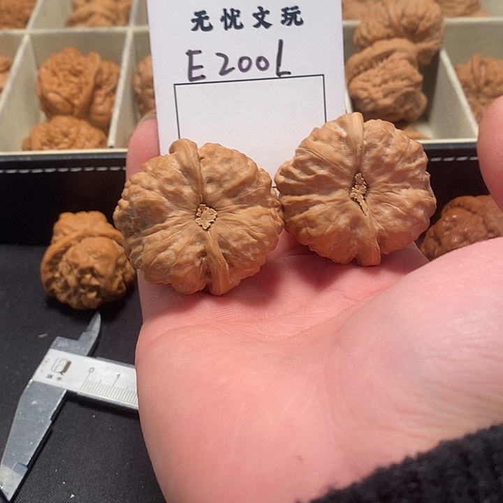 文玩核桃吊坠怒*蛤蟆