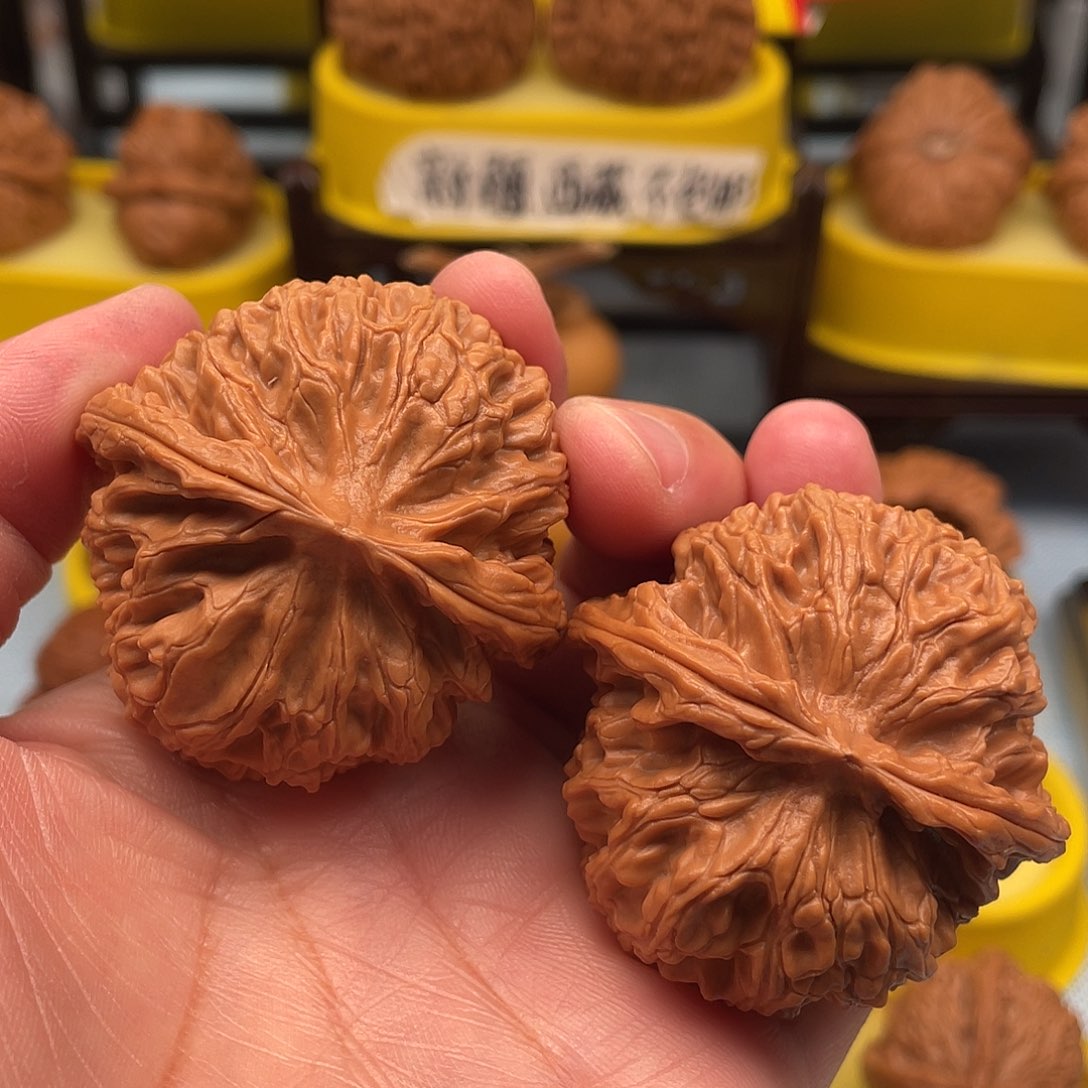 吊坠文玩核桃苹果园45