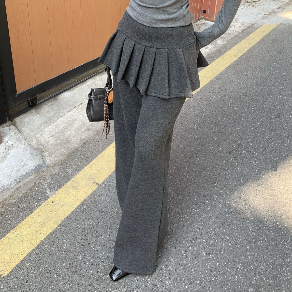 WUDALIAN 秋冬呢子设计感百褶屁帘假两件加绒阔腿长裤