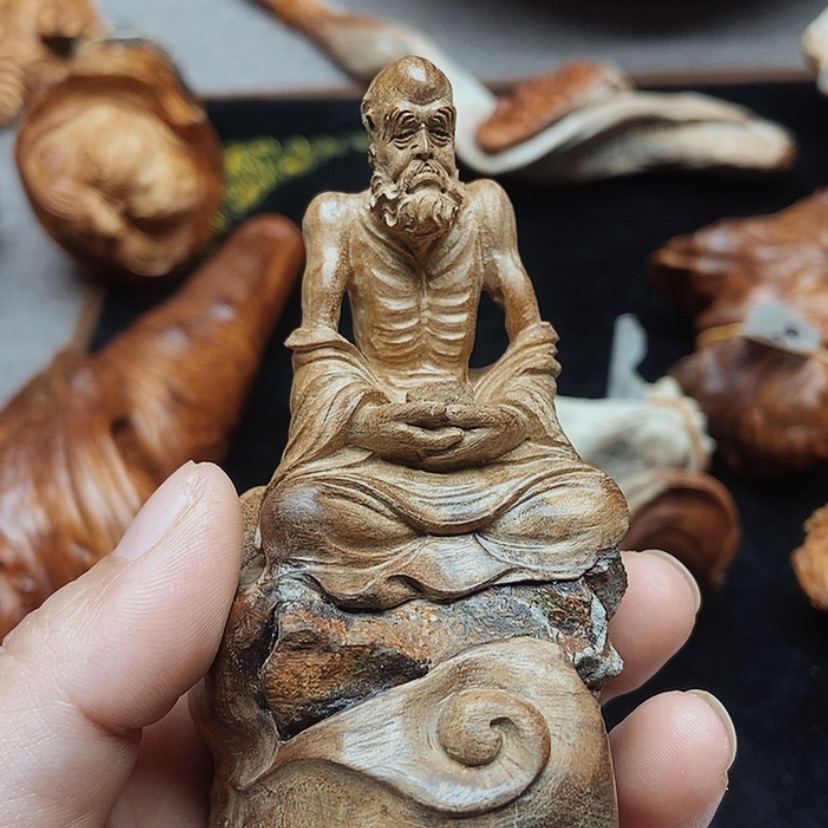 【闪购商品】扔****猩小摆件的设计与制作