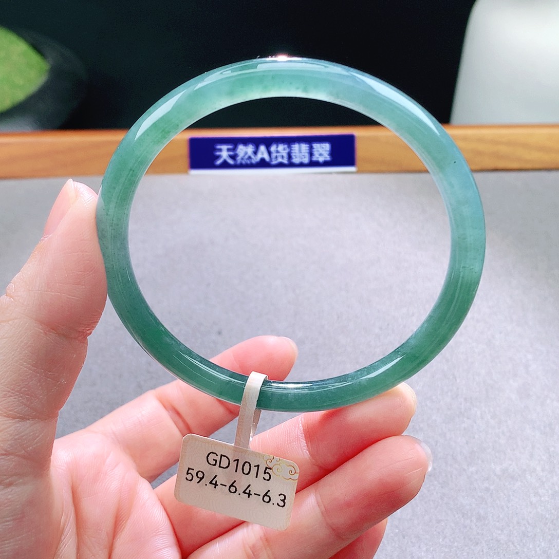未镶嵌手镯翡翠天然翡翠手镯a货