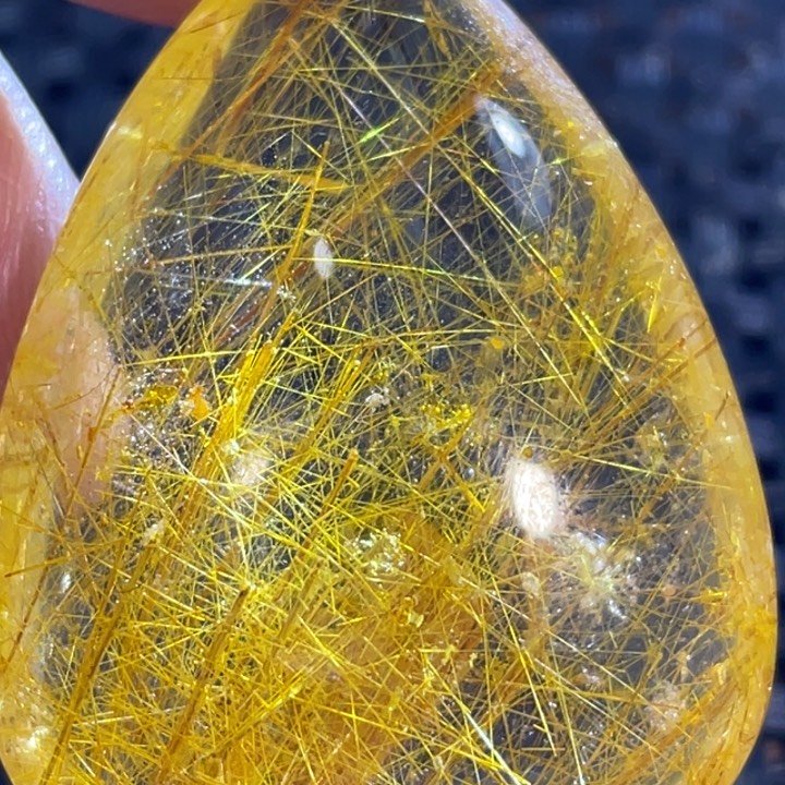 水晶吊坠(不含链)未镶嵌c****8