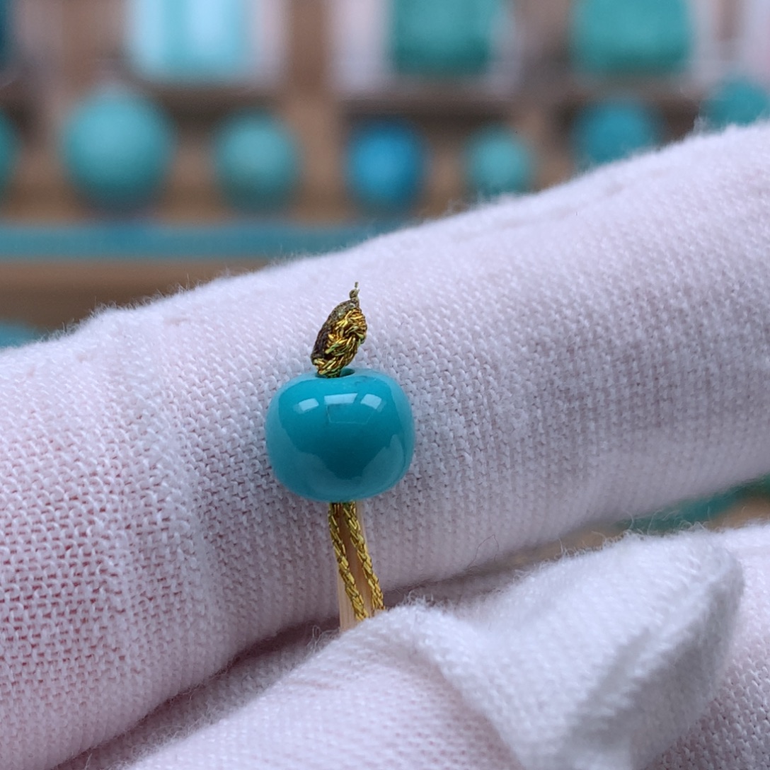 绿松石未镶嵌珠宝奇石7.6mm