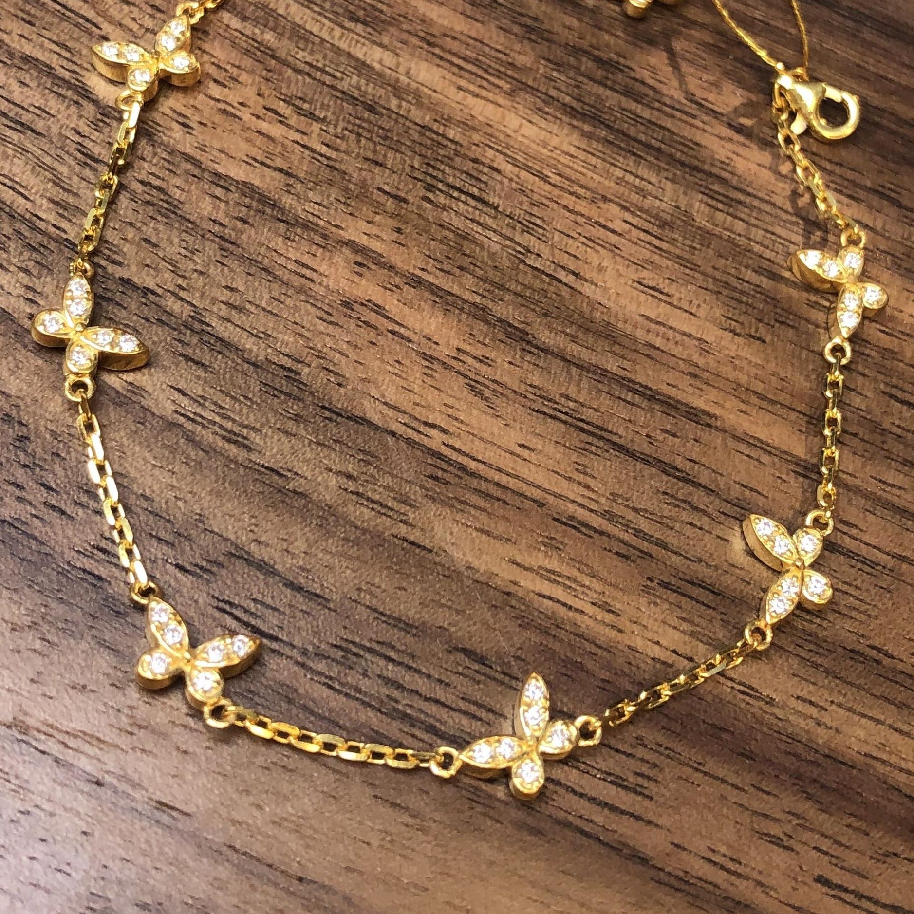 黄金足金999古法点钻镶嵌多蝴蝶轻奢手链