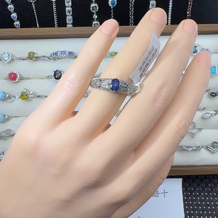 蓝宝石戒指未镶嵌