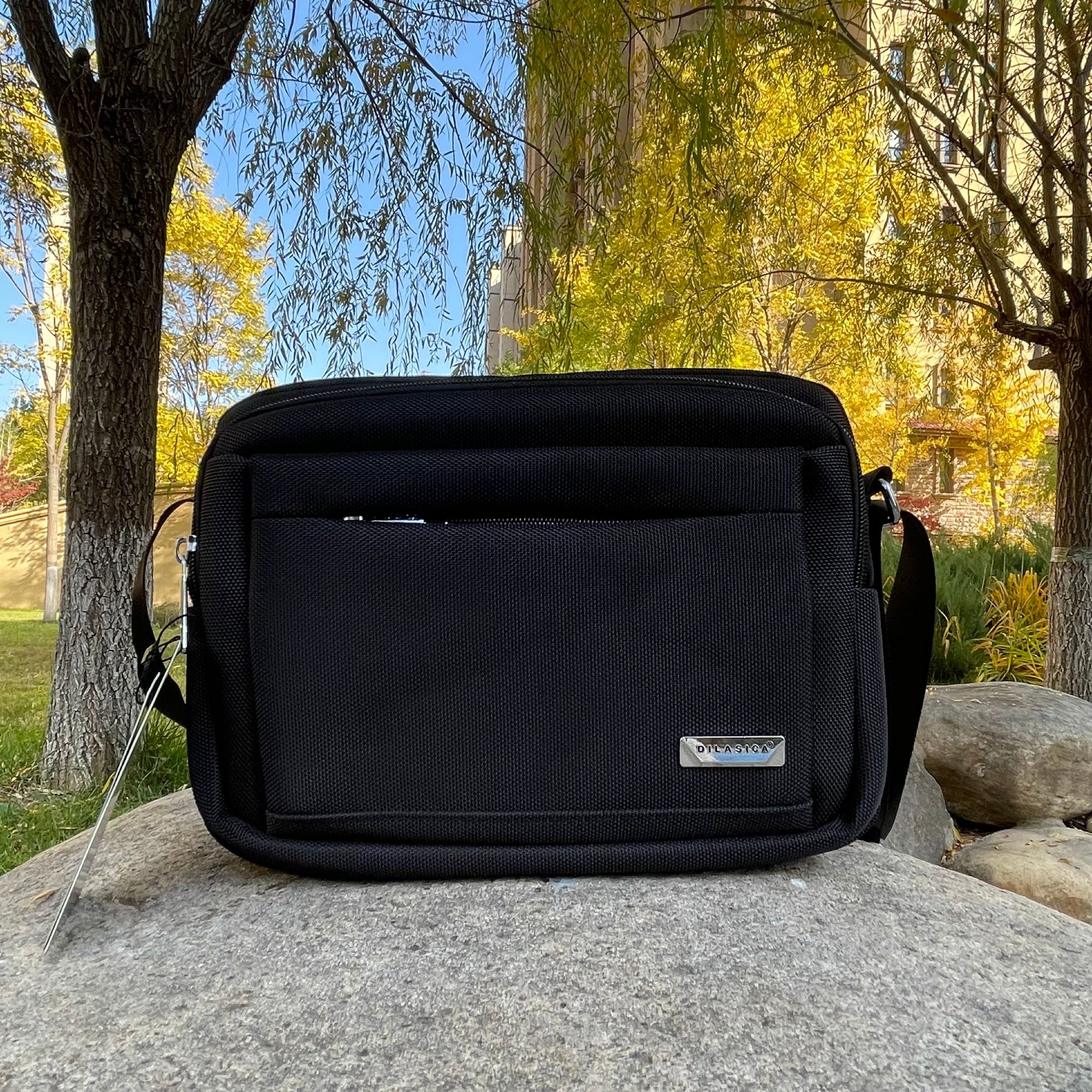 斜跨包男款包男士单肩包休闲男包防水牛津布大容量旅行包收钱包